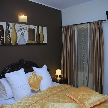 Hotel Papu 부쿠레슈티 외부 사진